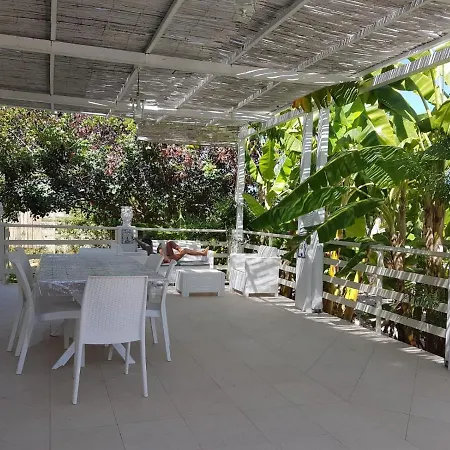 Il Carrubbo, In A Apartment Marzamemi