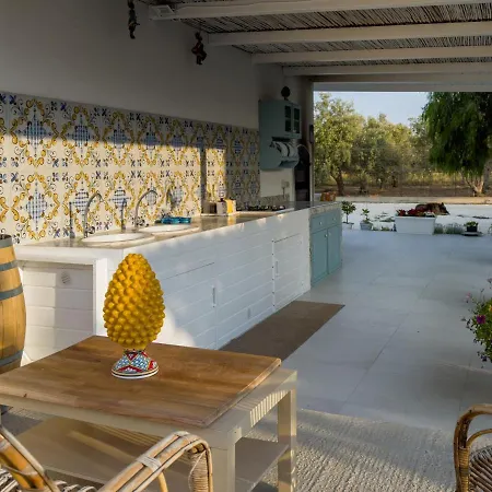Il Carrubbo, In A Apartment Marzamemi