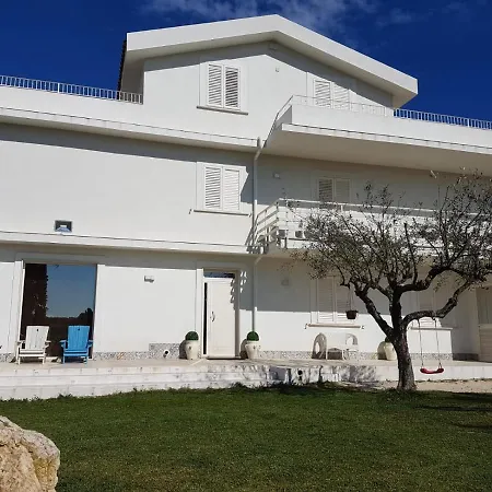 Il Carrubbo, In A Marzamemi